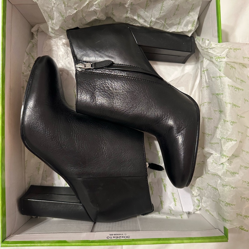 Sam Edelman black booties size 7.5